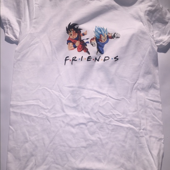 Forever 21 Dragon ball Z Friends T-shirt - Picture 2 of 5